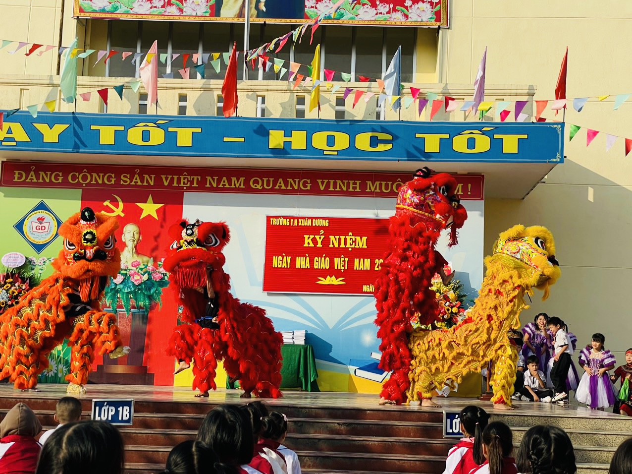 KỈ NIỆM 41 NĂM NGÀY NHÀ GIÁO VIỆT NAM